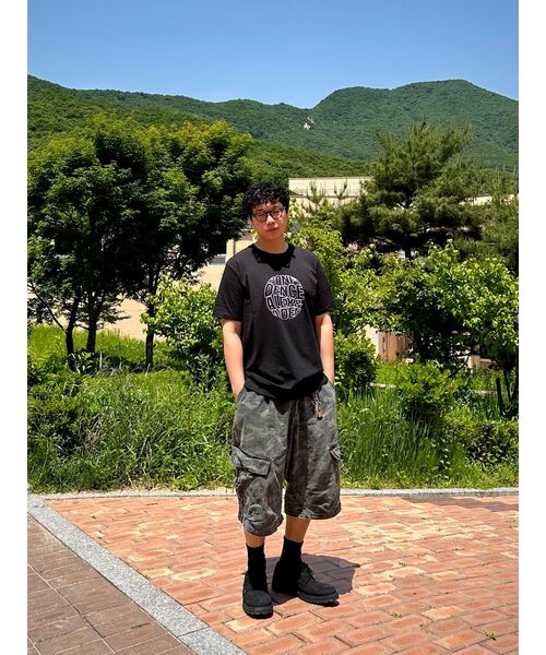 ALEXNAIDEN(アレックスエンエイデン)の「サークルライン半袖Tシャツ(ブラック+ホワイト)(Tシャツ/カットソー・メンズ・ブラック・LARGE/MEDIUM/SMALL/X-LARGE)」の3枚目の写真