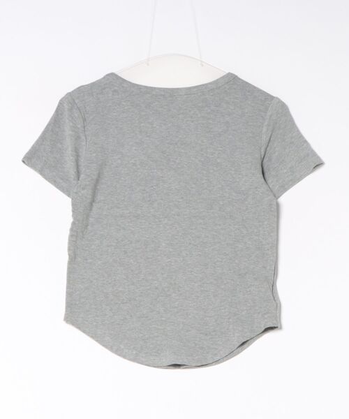 MEMECLE(メメクル)の「【 MEMECLE / メメクル 】スタースタッズ フロントボタンリブトップス(Tシャツ/カットソー・レディース・ベージュ/ホワイト/ブラック/グレー・FREE)」の11枚目の写真