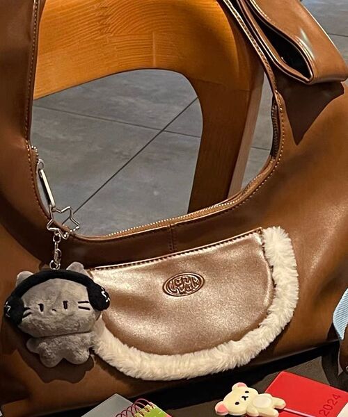 VANWALK（バンウォーク）の「バンダルショッパーバッグ [シルバー]（ショルダーバッグ・レディース・その他・FREE）」の6枚目の写真