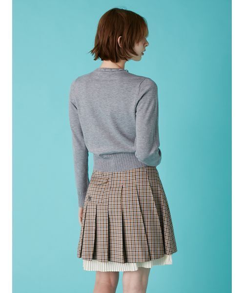 LILY BROWN(リリーブラウン)の「【LILY BROWN×Hearts2Hearts】エンブレム刺繍カーディガン(カーディガン/ボレロ・レディース・グレー/アイボリー/ライトブルー/イエロー・F)」の7枚目の写真