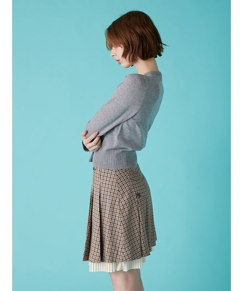 LILY BROWN(リリーブラウン)の「【LILY BROWN×Hearts2Hearts】エンブレム刺繍カーディガン(カーディガン/ボレロ・レディース・グレー/アイボリー/ライトブルー/イエロー・F)」の8枚目の写真