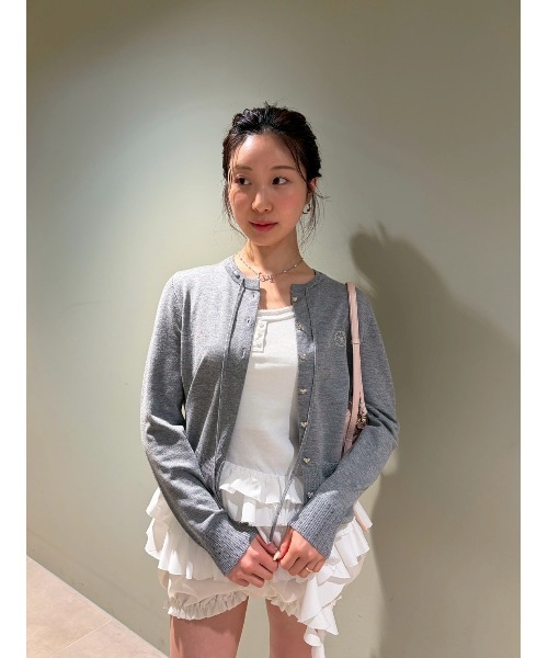 LILY BROWN(リリーブラウン)の「【LILY BROWN×Hearts2Hearts】エンブレム刺繍カーディガン(カーディガン/ボレロ・レディース・グレー/アイボリー/ライトブルー/イエロー・F)」の15枚目の写真