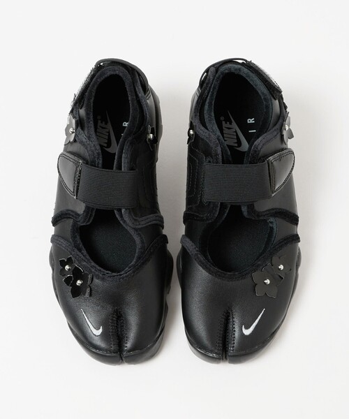 NIKE(ナイキ)の「【WEB限定】<NIKE>ナイキ エア リフト Florette(スニーカー・レディース・ブラック・24cm/23cm/25cm)」の12枚目の写真
