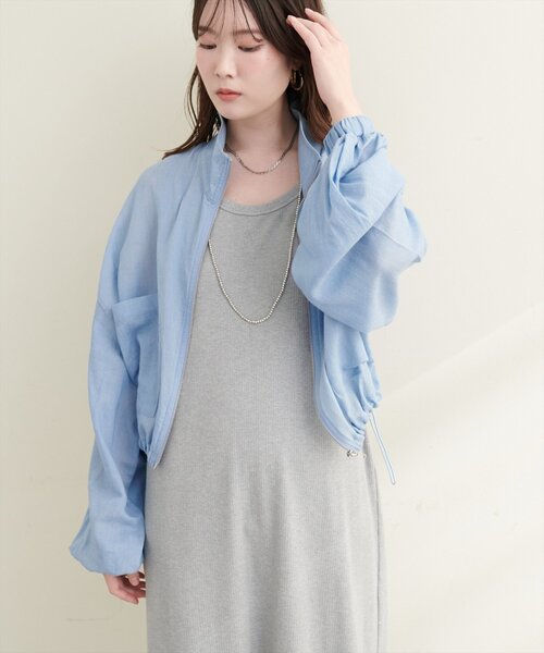 natural couture(ナチュラルクチュール)の「スタンドショートブルゾン(ブルゾン・レディース・ブルー/サックスブルー・FREE)」の5枚目の写真