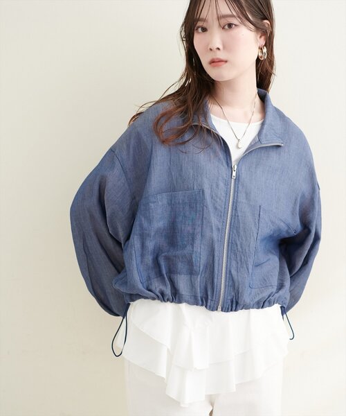natural couture(ナチュラルクチュール)の「スタンドショートブルゾン(ブルゾン・レディース・ブルー/サックスブルー・FREE)」の17枚目の写真