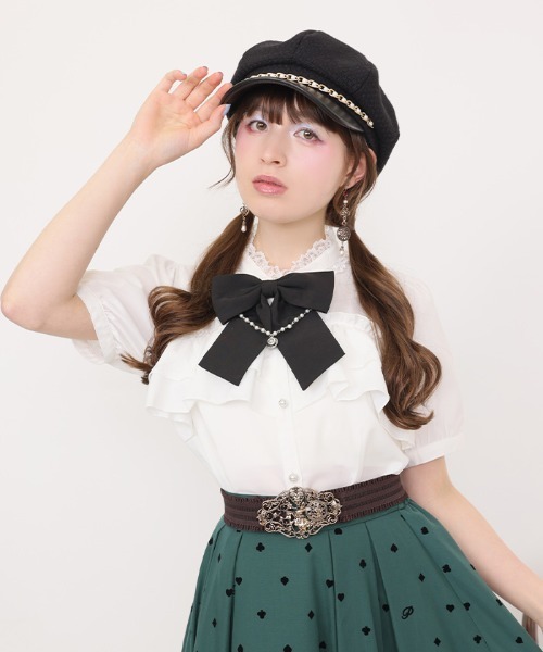 axes femme POETIQUE(アクシーズファムポエティック)の「ティーカップチャーム付きブラウス(シャツ/ブラウス・レディース・ブラック/ワイン/ホワイト・MEDIUM)」の2枚目の写真