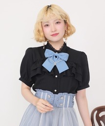 ティーカップチャーム付きブラウス