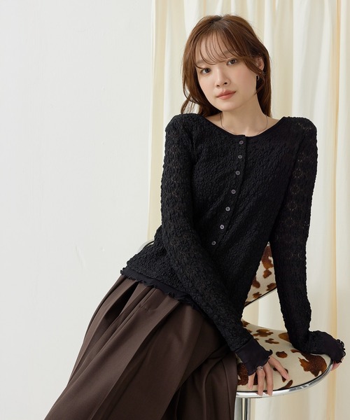 en CAnAF(エンカナフ)の「【前後2wayで着回し自在】フラワーレース2wayカーディガン(カーディガン/ボレロ・レディース・アイボリー/ブラック・フリー)」の5枚目の写真