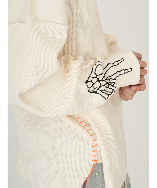 DISCOVERED(ディスカバード)の「WAFFLE BONE PRINT CUTSEWN(Tシャツ/カットソー・メンズ・ホワイト/ブラック・SMALL/LARGE)」の9枚目の写真