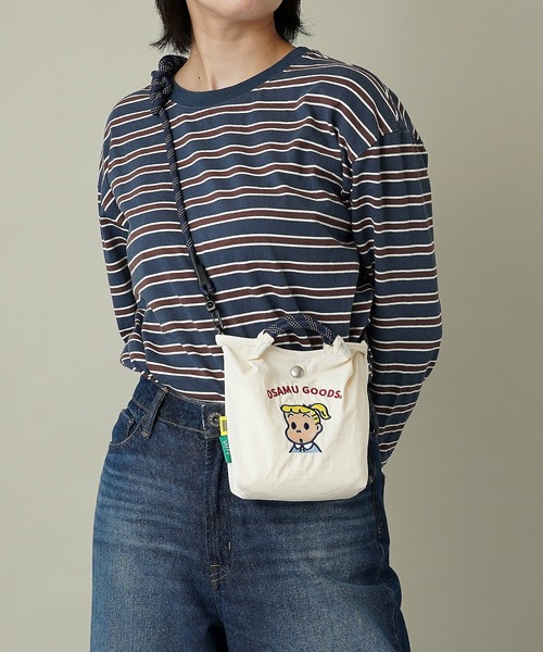 unify(ユニファイ)の「【unify × OSAMU GOODS(オサムグッズ)】軽撥水 ショルダーバッグ スマホ サコッシュ OTNS-03(ショルダーバッグ・レディース・グレー/ネイビー/ブルーグリーン/キャメル/ブルー/アイボリー・ONE SIZE)」の15枚目の写真