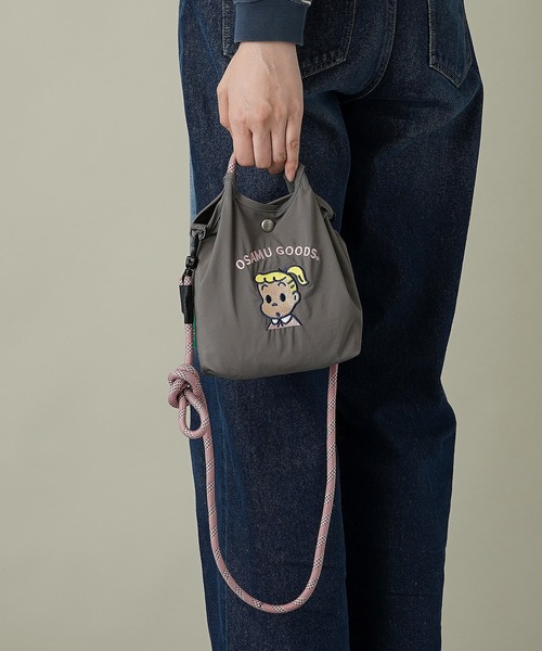 unify(ユニファイ)の「【unify × OSAMU GOODS(オサムグッズ)】軽撥水 ショルダーバッグ スマホ サコッシュ OTNS-03(ショルダーバッグ・レディース・グレー/ネイビー/ブルーグリーン/キャメル/ブルー/アイボリー・ONE SIZE)」の21枚目の写真