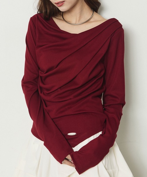 Elishe(エリシェ)の「ドレープアシメトップス(長袖)(Tシャツ/カットソー・レディース・ボルドー/オフホワイト/ブラック・FREE)」の3枚目の写真