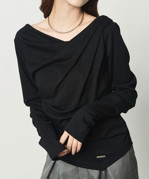Elishe(エリシェ)の「ドレープアシメトップス(長袖)(Tシャツ/カットソー・レディース・ボルドー/オフホワイト/ブラック・FREE)」の1枚目の写真