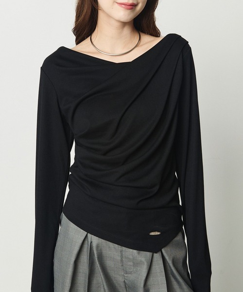 Elishe(エリシェ)の「ドレープアシメトップス(長袖)(Tシャツ/カットソー・レディース・ボルドー/オフホワイト/ブラック・FREE)」の4枚目の写真