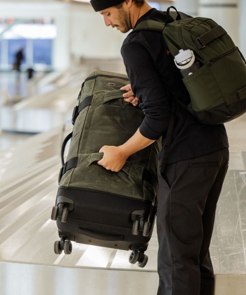 DAKINE（ダカイン）の「DAKINE 365 CARRY ON ROLLER 40L スーツケース