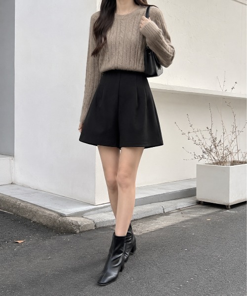 Mku Ekta(ムクエクタ)の「ハイウエストショートパンツ(その他パンツ・レディース・ブラック・L/M/S)」の5枚目の写真