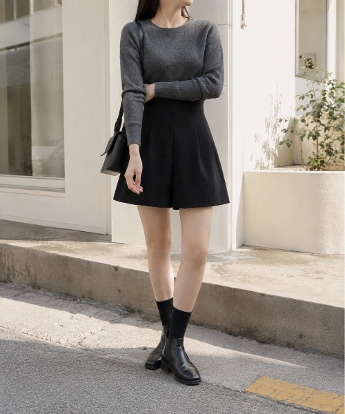 Mku Ekta(ムクエクタ)の「ハイウエストショートパンツ(その他パンツ・レディース・ブラック・L/M/S)」の6枚目の写真
