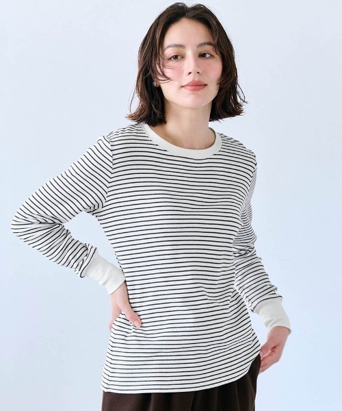 Hotcott（ホットコット）の「きこまぬコットン・あったかクルーネック長袖Tシャツ【身生地綿100%】（Tシャツ/カットソー・レディース・ブラック/ホワイト×ブラック・L/M/S/LL）」の2枚目の写真