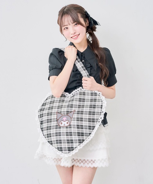 DearMyLove(ディアマイラブ)の「【サンリオ×DML】フェイスハートトートバッグ(トートバッグ・レディース・ブラック/ベビーピンク/ホワイト/ブルー・FREE)」の14枚目の写真
