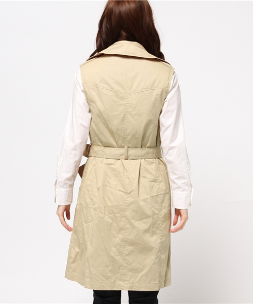 MOUSSY(マウジー)の「NO SLEEVE TRENCH COAT(その他アウター・レディース・ライトベージュ/ライトカーキ・FREE)」の5枚目の写真