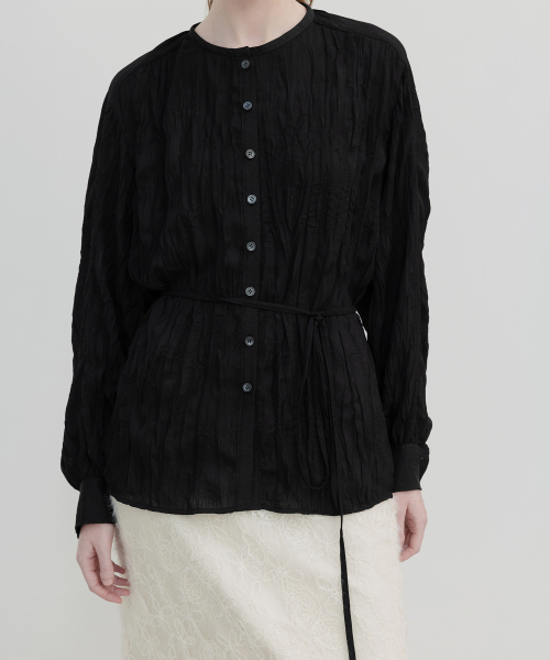 MOHAN(モハン)の「TIF クリンクルタイブラウス_2COLORS(シャツ/ブラウス・レディース・ホワイト/ブラック・SMALL/MEDIUM)」の3枚目の写真