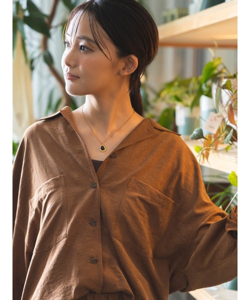 Te chichi(テチチ)の「【UVカット/マシンウォッシャブル】スエードライクシャツ(セットアップ可)(シャツ/ブラウス・レディース・チャコールグレー/ブラウン/オフホワイト・F)」の1枚目の写真
