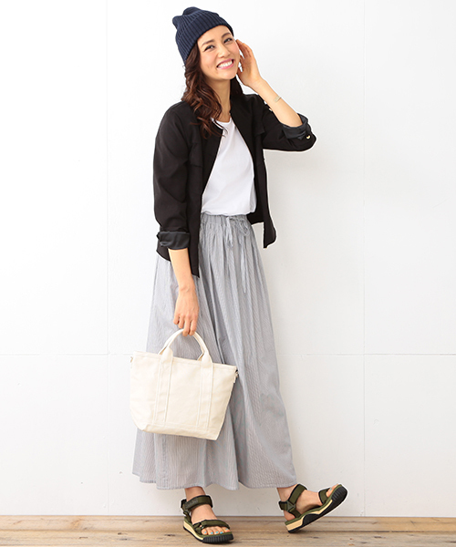 SHAKA（シャカ）の「【InRed6月号掲載】SHAKA×ビーミング by ビームス / 40th別注 CAMPER（サンダル・レディース・オリーブ/ネイビー・6/5）」の13枚目の写真