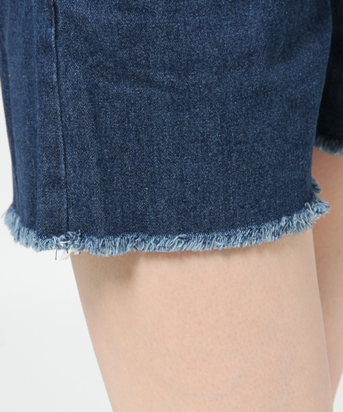 MOUSSY（マウジー）の「EASY DENIM S/PT（デニムパンツ・レディース・ホワイト/ダークブルー・1/2）」の9枚目の写真