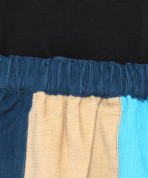 BEAMS BOY（ビームスボーイ）の「BEAMS BOY / ソリッド　クレージーパッチワークスカート（スカート・レディース・ネイビー/パープル・ONE SIZE）」の3枚目の写真
