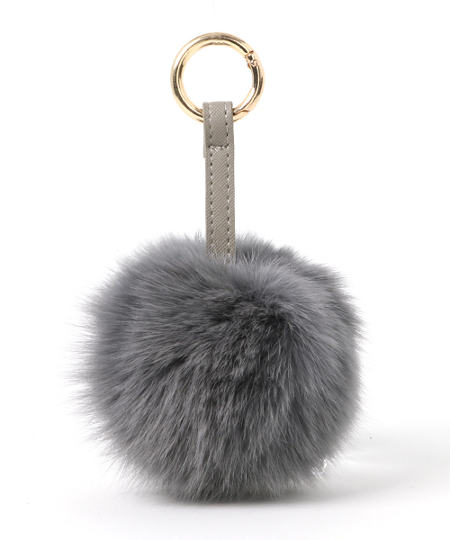 lala Born(ララボーン)の「FOXファー チャーム(チャーム・レディース・グレー/ベージュ/ブラウン/グリーン/ブラック/その他/アイボリー・FREE)」の4枚目の写真