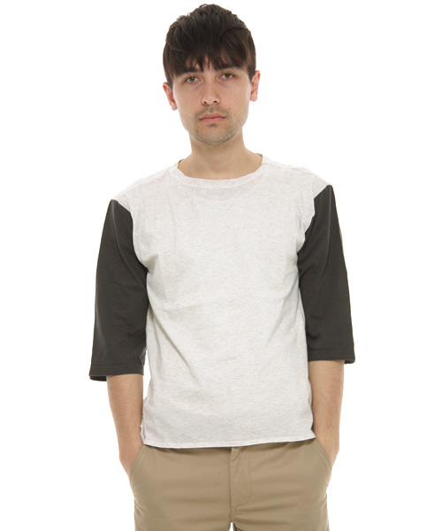 JOURNAL STANDARD J.S HOMESTEAD(ジャーナルスタンダードホームステッド)の「BURKINA FASO HIGH GAGE COTTON BASEBALL Tee(Tシャツ/カットソー・メンズ・チャコールグレー/ライトグレー・MEDIUM/LARGE)」の2枚目の写真