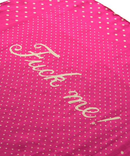 WACKO MARIA(ワコマリア)の「WACKO MARIA 10SS POCKET CHIEF (FUCK ME!)(バンダナ/スカーフ・メンズ・ホワイト/ベージュ/ピンク/レッド/オレンジ/イエロー/グリーン/パープル/グレー・ONE SIZE)」の18枚目の写真