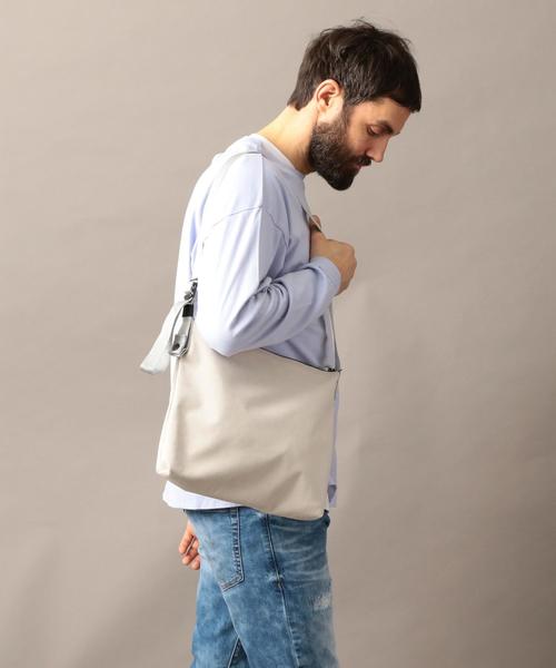 BEAUTY&YOUTH UNITED ARROWS（ビューティーアンドユースユナイテッドアローズ）の「BY ライトファブリック ショルダーバッグ  о（ショルダーバッグ・メンズ・ブラック/ライトグレー/ダークブラウン/コバルトブルー・FREE）」の13枚目の写真