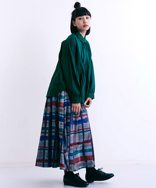 MERLOT（メルロー）の「コットンフラワー刺繍襟シャツ7110（シャツ/ブラウス・レディース・ホワイト/グリーン/ブラック・FREE）」の19枚目の写真