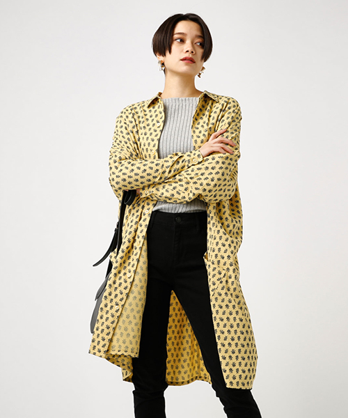 AZUL by moussy(アズールバイマウジー)の「Spring reef柄ルーズSH(シャツ/ブラウス・レディース・ホワイト系その他/ブラック系その他/イエロー系その他・SMALL/MEDIUM)」の1枚目の写真