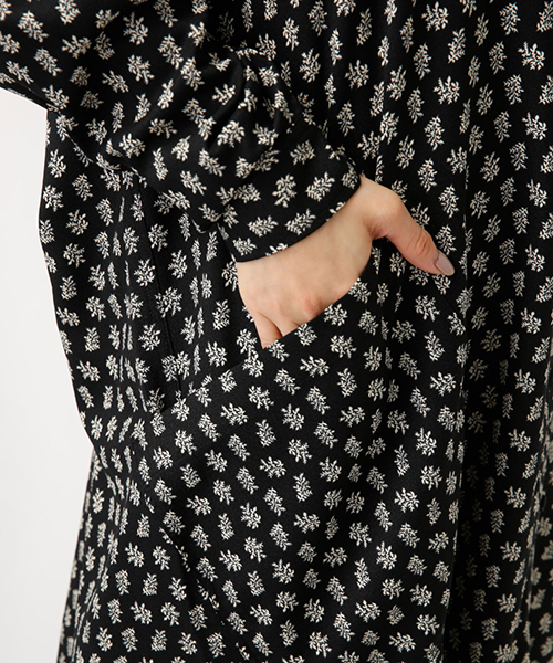 AZUL by moussy(アズールバイマウジー)の「Spring reef柄ルーズSH(シャツ/ブラウス・レディース・ホワイト系その他/ブラック系その他/イエロー系その他・SMALL/MEDIUM)」の20枚目の写真
