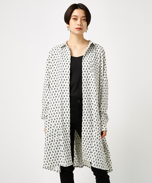 AZUL by moussy(アズールバイマウジー)の「Spring reef柄ルーズSH(シャツ/ブラウス・レディース・ホワイト系その他/ブラック系その他/イエロー系その他・SMALL/MEDIUM)」の15枚目の写真
