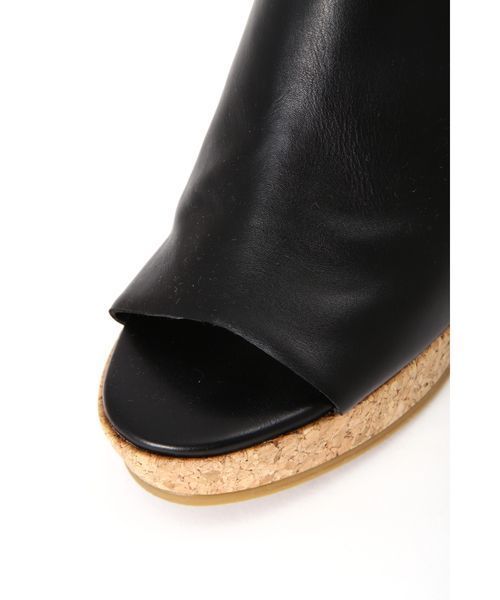 NATURAL BEAUTY BASIC（ナチュラルビューティーベーシック）の「【雑誌掲載】ウエッジコルクミュール（サンダル・レディース・ベージュ系その他/ホワイト/ブラック・MEDIUM/SMALL/LARGE）」の8枚目の写真