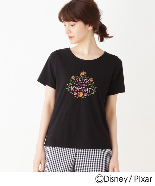 grove（グローブ）の「◆レインボーカラー刺繍Tシャツ(リメンバー・ミー)（Tシャツ/カットソー・レディース・ブラック/オフホワイト・02/03）」の3枚目の写真