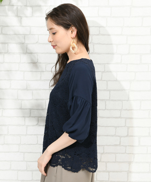 ROPE' PICNIC(ロペピクニック)の「コードレースシフォントップス(シャツ/ブラウス・レディース・オフホワイト/ネイビー・38/40)」の3枚目の写真