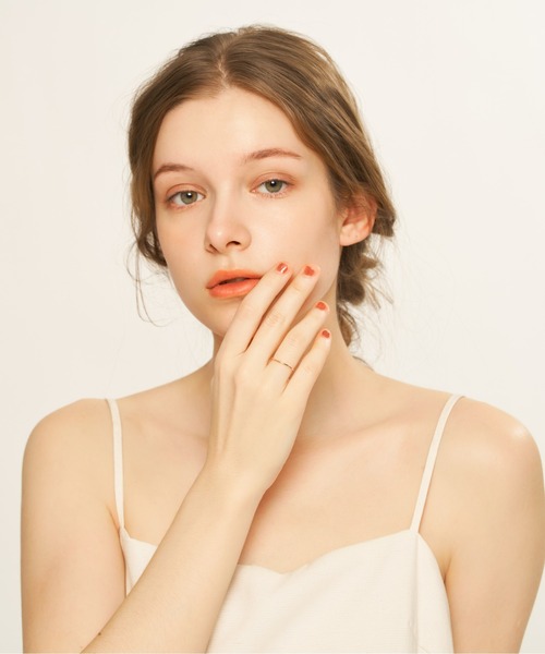 Jewel closet by L&Co.(ジュエルクローゼットバイエルアンドコー)の「K10 ニュアンスラインリング(リング・レディース・イエローゴールド/ピンクゴールド・11号/9号/13号)」の10枚目の写真