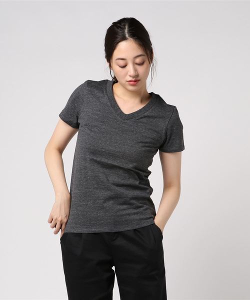AMERICAN HOLIC(アメリカンホリック)の「・New Vネックベーシック半袖プルオーバー(Tシャツ/カットソー・レディース・ホワイト系その他/グレー系その他/チャコールグレー/ブラック/ブラウン/オフホワイト・M/L)」の20枚目の写真