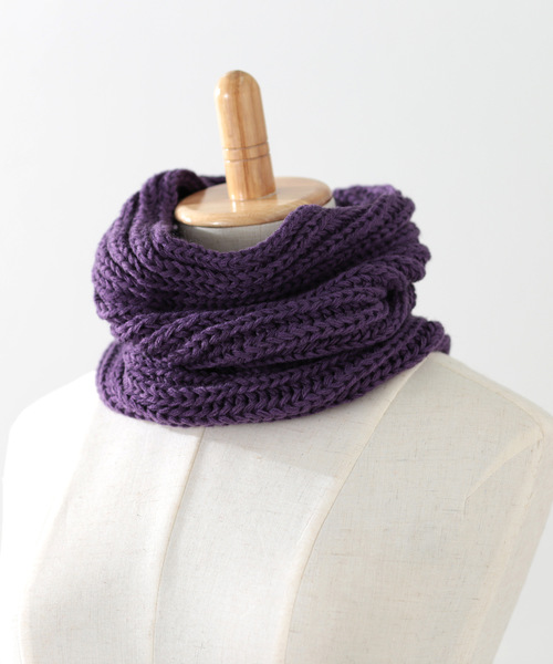 Jubilee Fabric（ジュビリーファブリック）の「スヌード　スムースマテリアル（ネックウォーマー/スヌード・レディース・パープル/グリーン/ダークグレー/ネイビー/マスタード/ナチュラル/ブラック/ライトグレー/ワイン/ホワイト/グレー/ベージュ/ダークブラウン・FREE）」の11枚目の写真