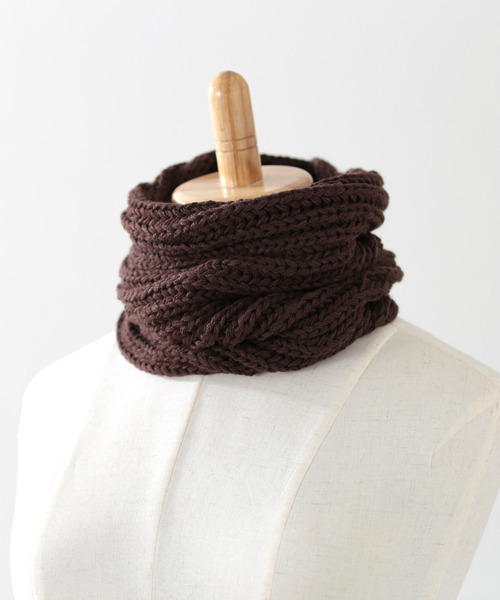 Jubilee Fabric（ジュビリーファブリック）の「スヌード　スムースマテリアル（ネックウォーマー/スヌード・レディース・パープル/グリーン/ダークグレー/ネイビー/マスタード/ナチュラル/ブラック/ライトグレー/ワイン/ホワイト/グレー/ベージュ/ダークブラウン・FREE）」の6枚目の写真