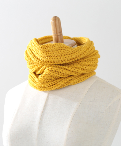 Jubilee Fabric（ジュビリーファブリック）の「スヌード　スムースマテリアル（ネックウォーマー/スヌード・レディース・パープル/グリーン/ダークグレー/ネイビー/マスタード/ナチュラル/ブラック/ライトグレー/ワイン/ホワイト/グレー/ベージュ/ダークブラウン・FREE）」の12枚目の写真