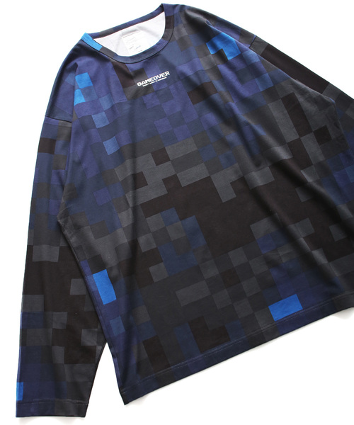 SHAREEF(シャリーフ)の「MOSAIC PT L/S-T(Tシャツ/カットソー・メンズ・ネイビー/レッド・2/1/3)」の5枚目の写真