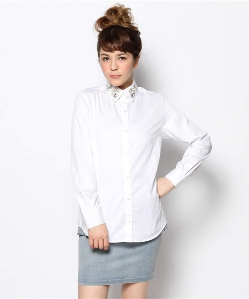 31 Sons de mode（トランテアン　ソン　ドゥ　モード）の「ビジューカラードッキングシャツ　ｂｙ　Ｋａｏｒｉ　Ｉｓｅｋｉ（シャツ/ブラウス・レディース・オフホワイト/サックスブルー・36/38）」の9枚目の写真