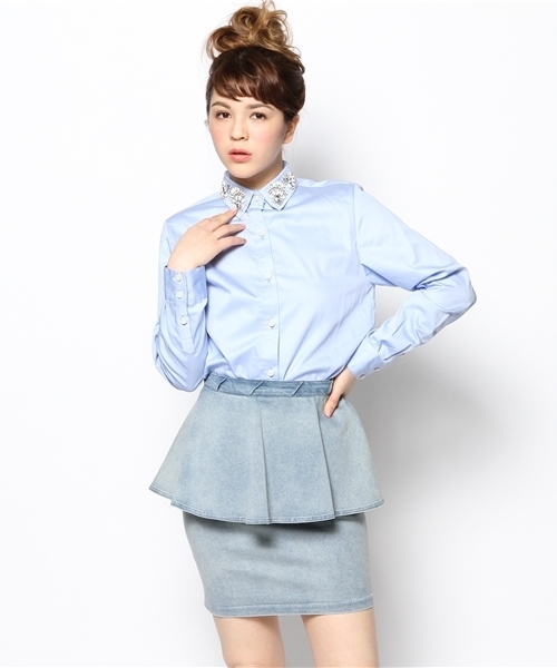 31 Sons de mode（トランテアン　ソン　ドゥ　モード）の「ビジューカラードッキングシャツ　ｂｙ　Ｋａｏｒｉ　Ｉｓｅｋｉ（シャツ/ブラウス・レディース・オフホワイト/サックスブルー・36/38）」の4枚目の写真