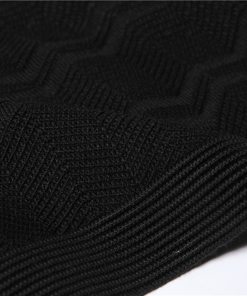 AMERICAN RAG CIE(アメリカンラグシー)の「変形リップルフレアSK/210-AIE-L141-SK166(スカート・レディース・ブラック/ネイビー・FREE)」の3枚目の写真