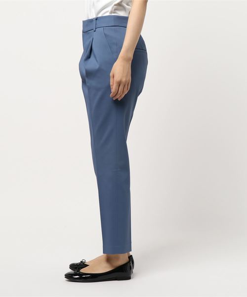 La TOTALITE（ラトータリテ）の「TCオックステーパードパンツ【手洗い可能】◆（その他パンツ・レディース・ベージュ/ネイビー/コバルトブルー・36/38/40）」の19枚目の写真